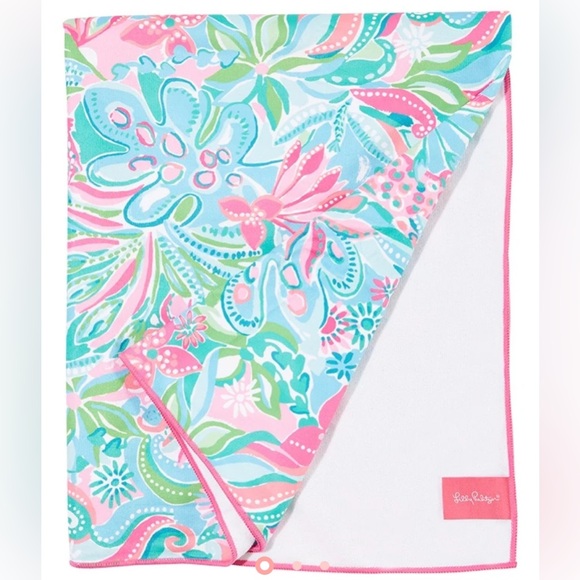 Lilly Pulitzer Lounge Towel